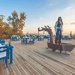 Sunrise Semesteranläggning (resort) 5*