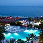 Resort Sunrise
